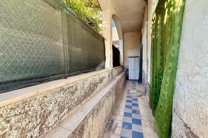 2 LOCALI A BARANO D'ISCHIA