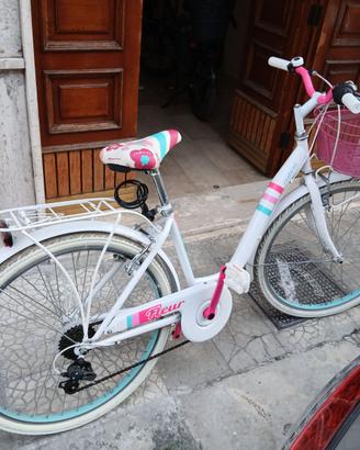 Bici  mbm fleur city bike 26", praticamente nuova