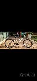 Bici Btwin 20" - 6-9 anni