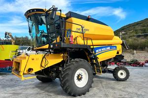 MIETITREBBIA NEW HOLLAND TC5.90 HILLSIDE