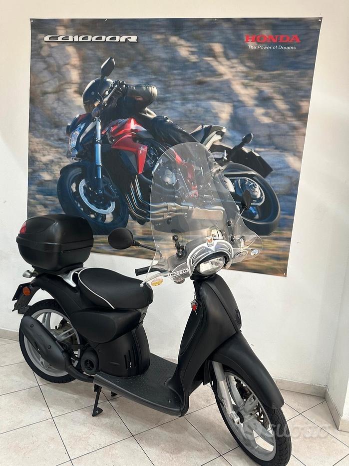 Nero Opaco Scarabeo Nero Motorino Scarabeo 50/1000 Vendita In Moto