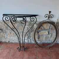 Consolle o tavolino di ingresso in ferro battuto 