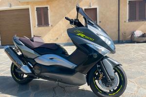 Yamaha tmax