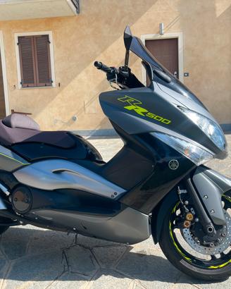 Yamaha tmax