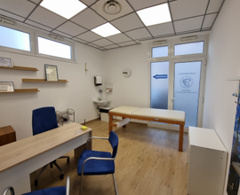 Stanza in ambulatorio medico a Pescara