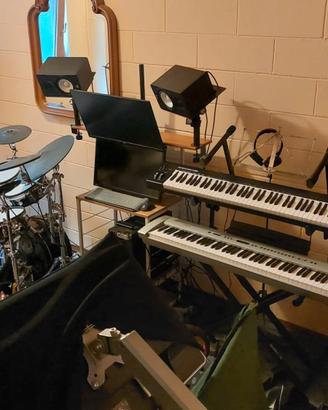 POSTAZIONE SERVER PER FARE MUSICA. PREZZI SEPARATI