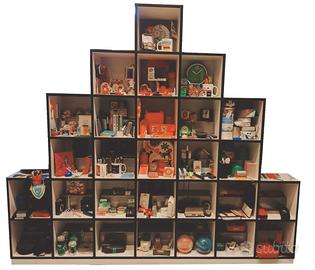 ESPOSITORE PER NEGOZIO A PIRAMIDE