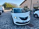 lancia-ypsilon-1-2-elefantino-blu