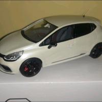 Modello Renault Clio 4 RS 1/18 Ottomobile 