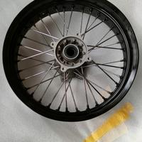 Cerchio Husqvarna 17x4,25