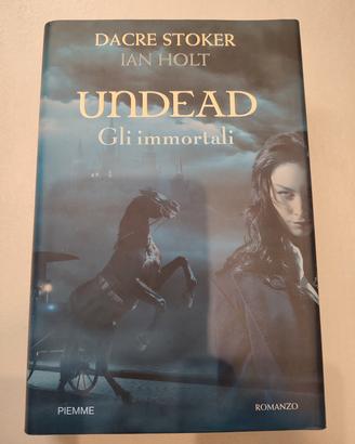 Libro Undead Gli immortali