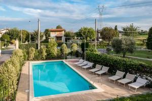 Albergo/Hotel - Desenzano del Garda