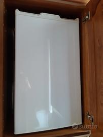 Congelatore Verticale a Cassetti 