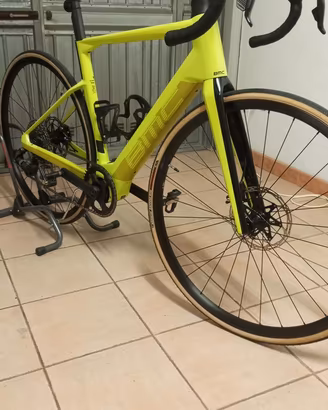 BMC Roadmachine 01 AMP-X -2024- pari al nuovo