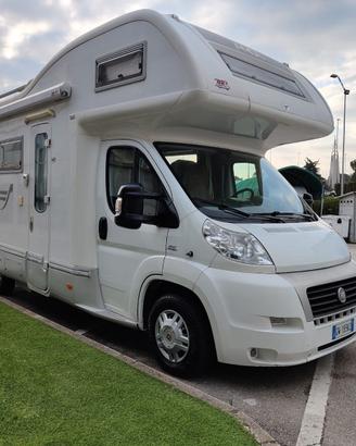 Arca GLT681 90000 km - 6 posti letto