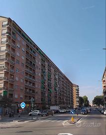 REBAUDENGO CORSO VERCELLI : 450 euro