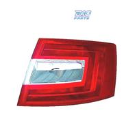 FANALE DX SKODA OCTAVIA 4P 13-17 BIANCO ROSSO
