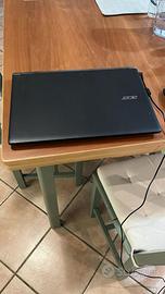 ACER Aspire V 17 Nitro + Mouse + Tracolla