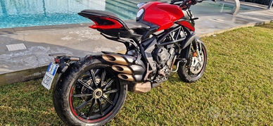 Brutale dragster 800