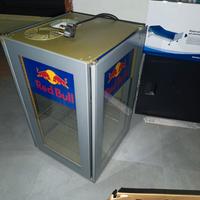frigorifero red bull