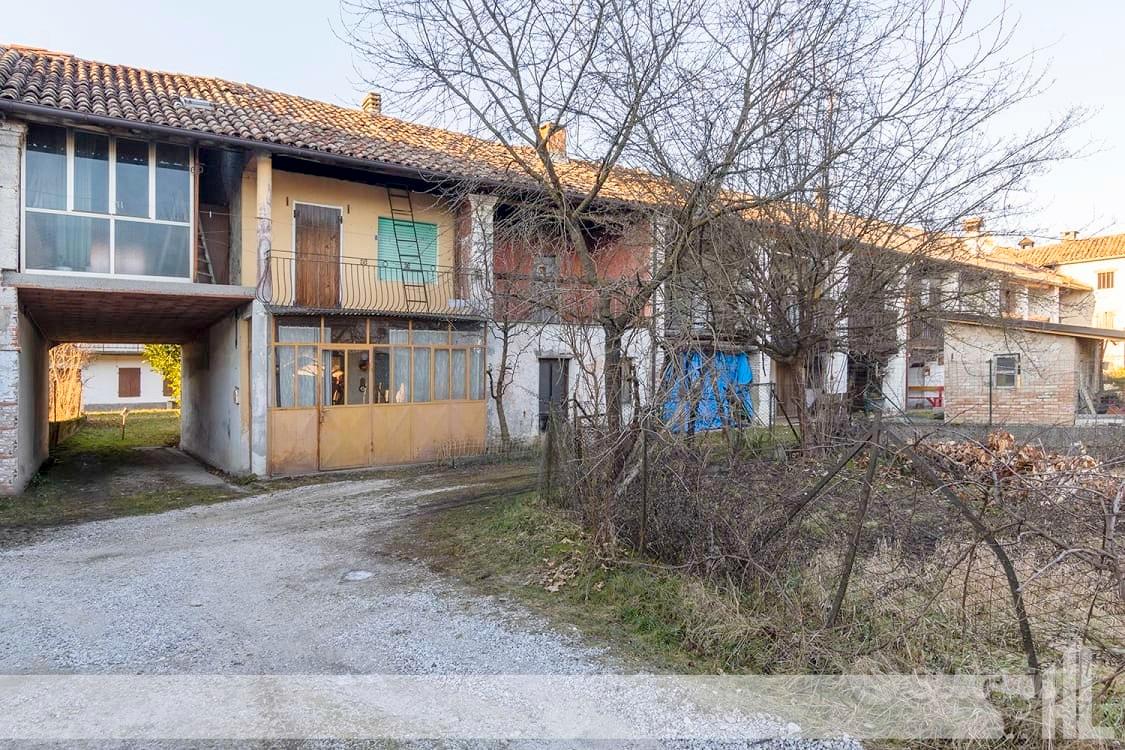 Porzione di casa indipendente – Ville singole e a schiera In vendita a Belluno #finsubito richiedi mutuo fino 100%