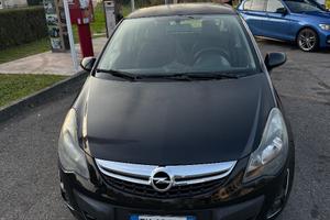 Opel corsa 2014 GPL