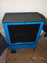 Carrello portatrezzi