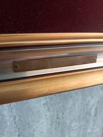 quadri    tenuti maniacalmente......