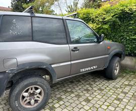 NISSAN Terrano II