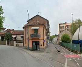 Locale commerciale in Asti