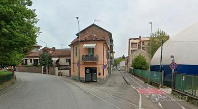 Locale commerciale in Asti