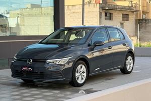 VOLKSWAGEN Golf 1.0 eTSI EVO DSG Life