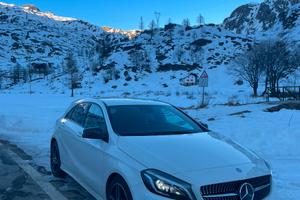 MERCEDES CLASSE A 200D 4MATIC AMG NIGHT EDITION