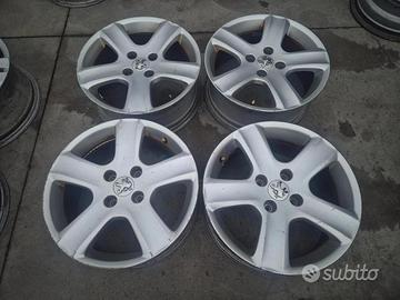 Cerchi In Lega Da 16" Per Peugeot 307 - 207 - 306