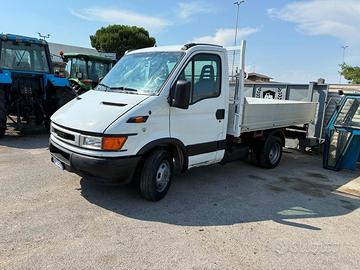 Iveco Daily ribaltabile trilaterale