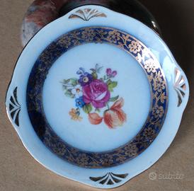 Piattino porcellana decorato fiori e oro