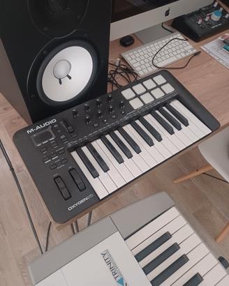 Controller M Audio Oxygen 25