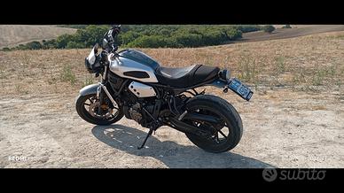 Yamaha xsr 700 abs