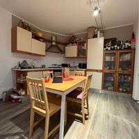 Tavolo Ikea con 4 sedie