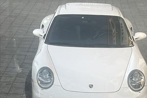 Porsche 911 turbo (p.e.r.m.u.t.o.)