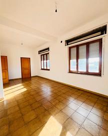 Semi Indipendente con cortile