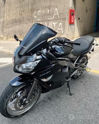 Kawasaki ER6-F