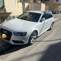 Audi A4 S-line