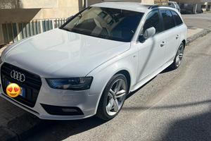 Audi A4 S-line