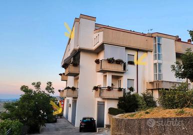 Appartamento, Garage, Mansarda Contesto Tranquillo