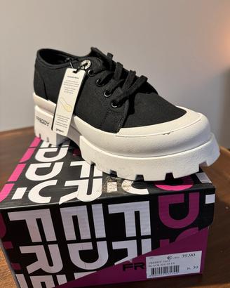 Scarpe Freddy nero