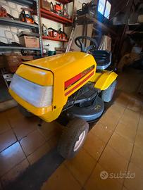 Trattorino taglierba