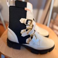 Stivaletti Pollini numero 39