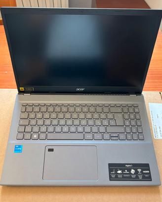 Acer Aspire 5 - i5 12a gen, 32GB RAM