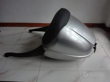 Bauletto e parabrezza scooter